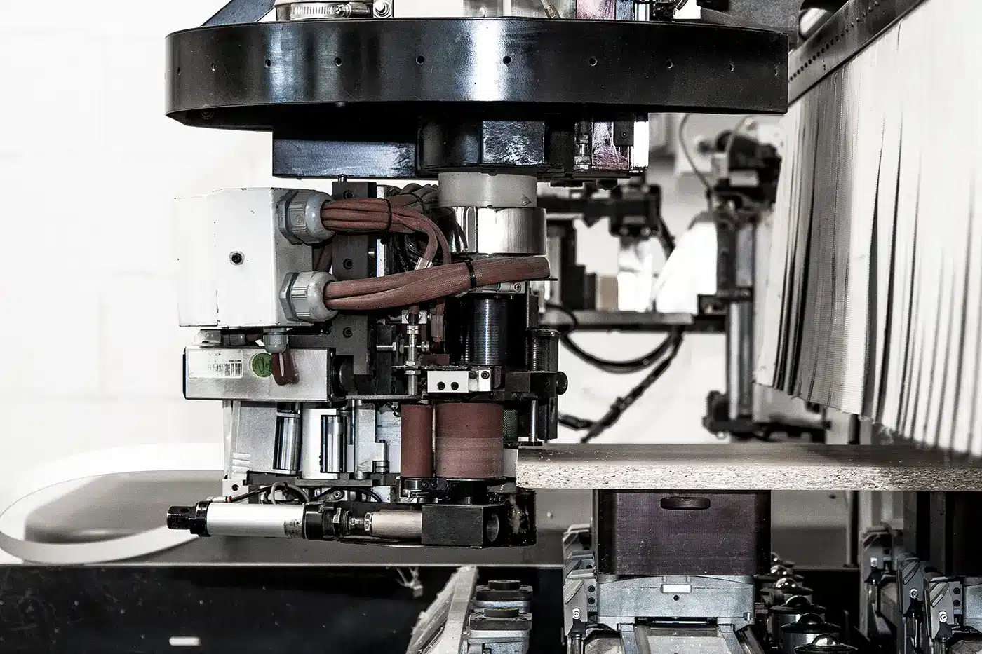 parco-macchine-moderno-e-professionale